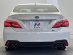 CROWN sedan hybrid