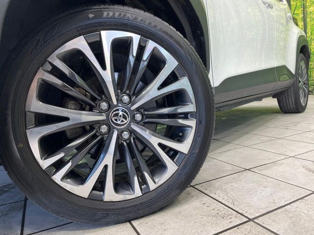 YARIS CROSS HYBRID