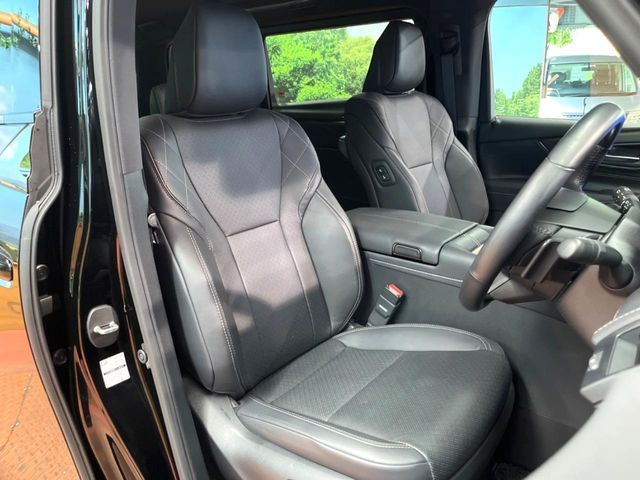 VELLFIRE  HYBRID