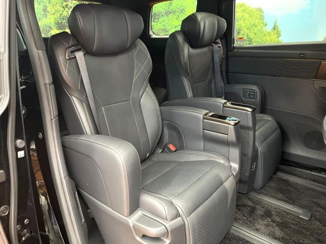 VELLFIRE  HYBRID