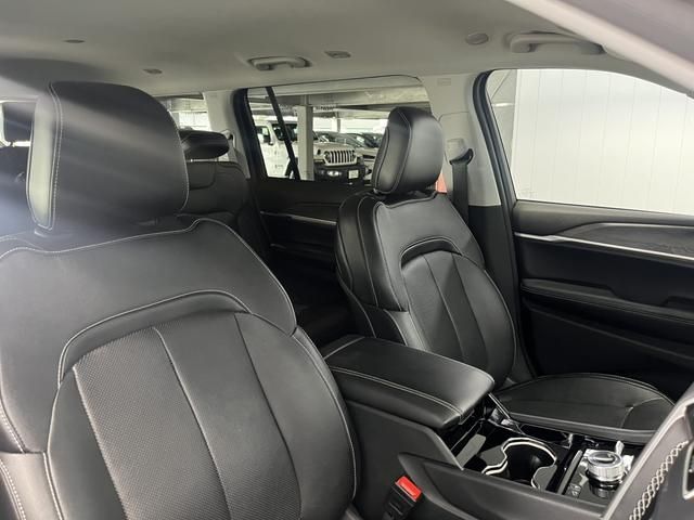 JEEP GRAND CHEROKEE L