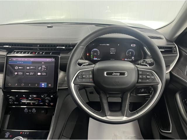 JEEP GRAND CHEROKEE L