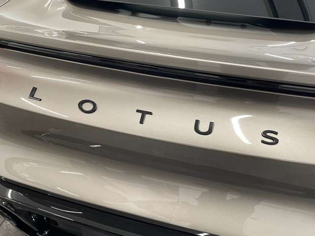LOTUS EMIRA