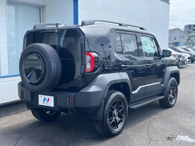 LANDCRUISER FJ