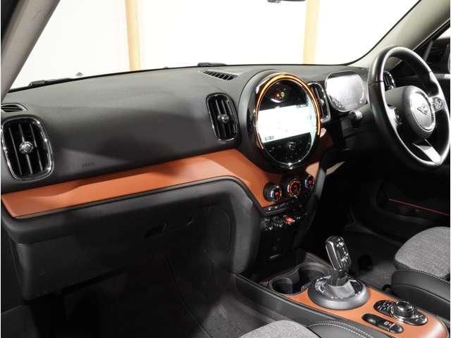MINI COOPER D CROSSOVER