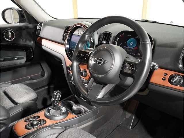 MINI COOPER D CROSSOVER