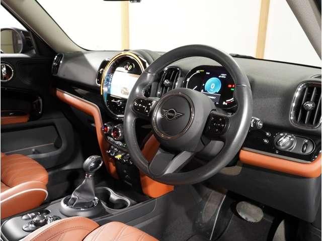 MINI COOPER S E CROSSOVER