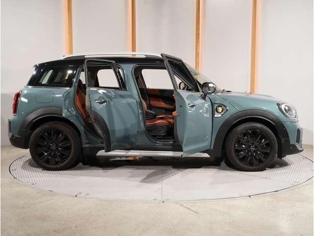 MINI COOPER S E CROSSOVER