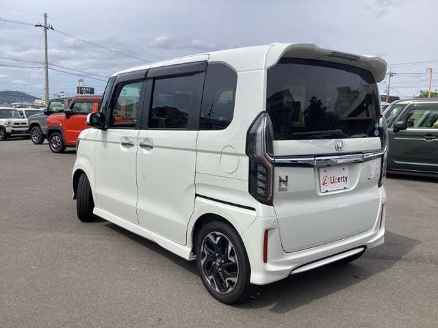 N BOX CUSTOM