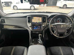 CROWN sedan hybrid