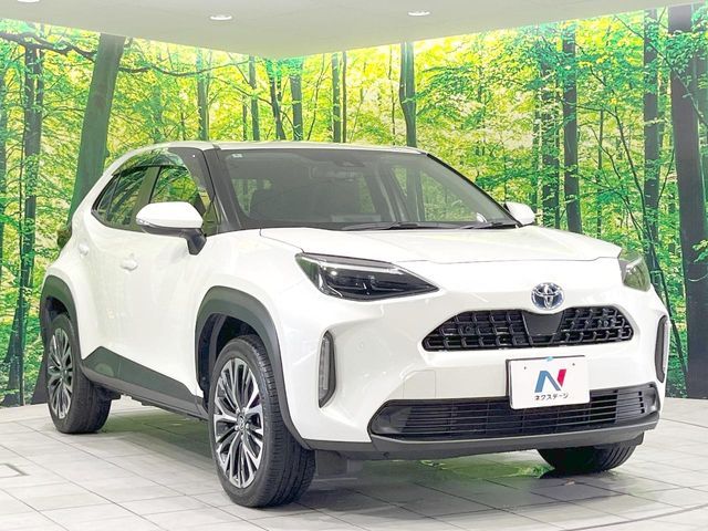YARIS CROSS HYBRID