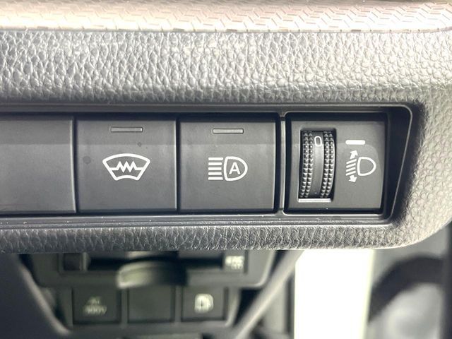 PRIUS 4WD