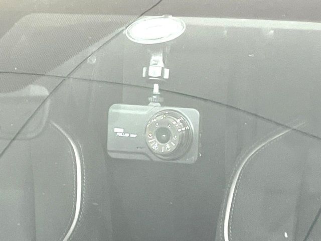 PRIUS 4WD