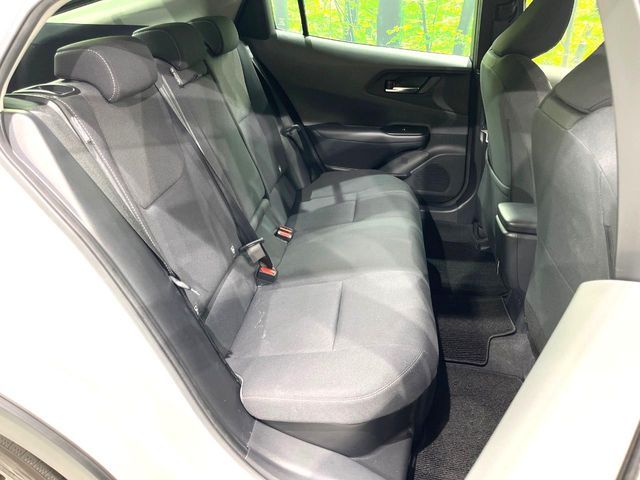 PRIUS 4WD