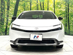 PRIUS 4WD