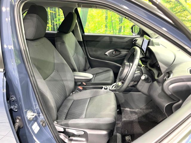 YARIS CROSS