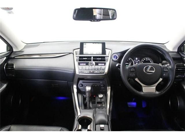 LEXUS NX300h AWD