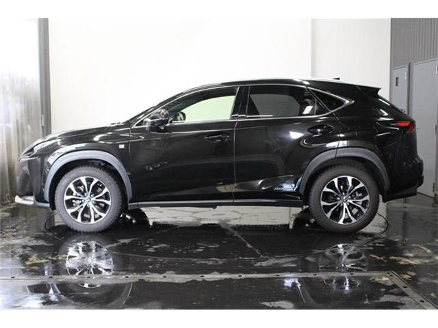 LEXUS NX300h AWD