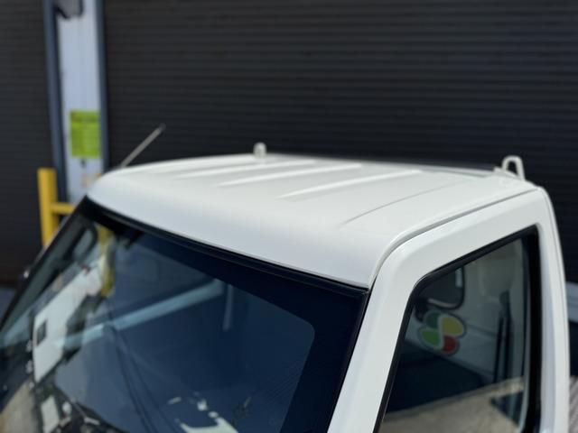 MINICAB truck
