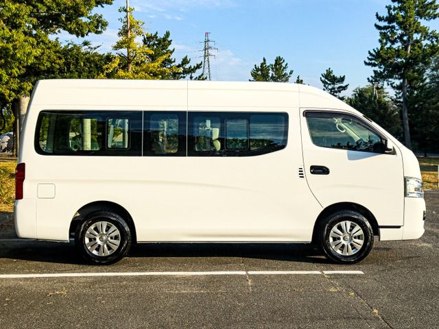 NV350 CARAVAN 4WD