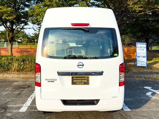 NV350 CARAVAN 4WD