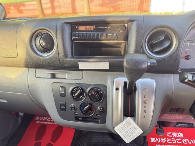 NV350 CARAVAN 4WD