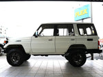 LANDCRUISER van