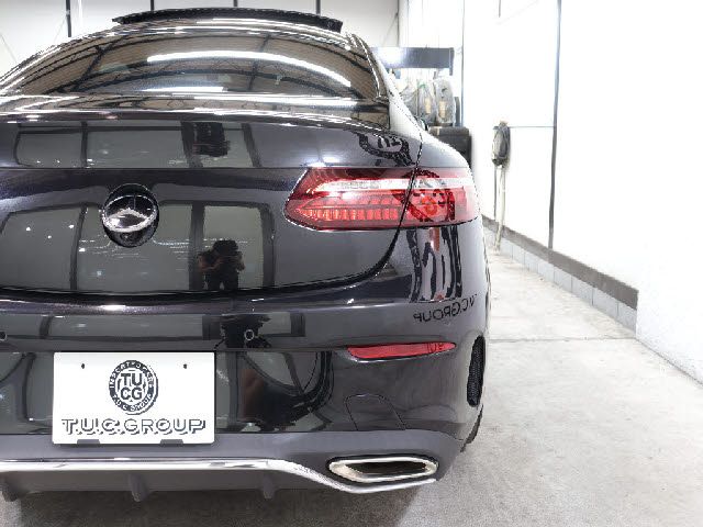 MERCEDES BENZ E class coupe