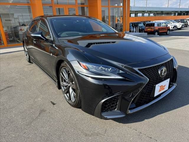 LEXUS LS500 4WD