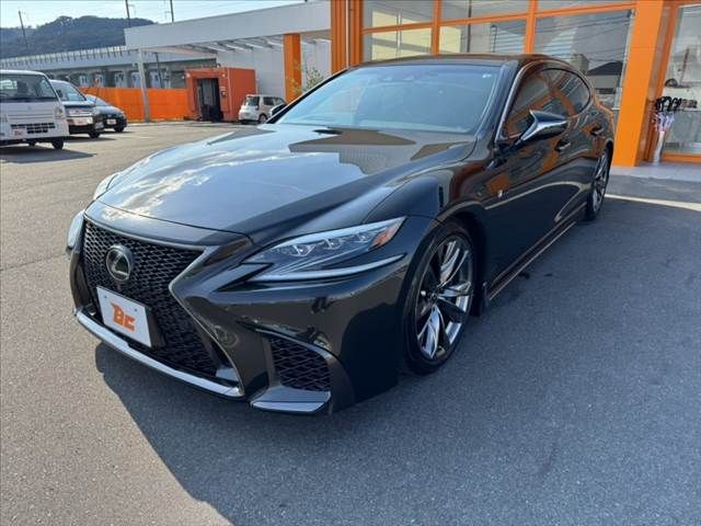 LEXUS LS500 4WD