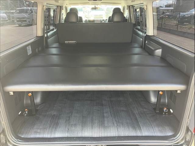 HIACE van 2WD