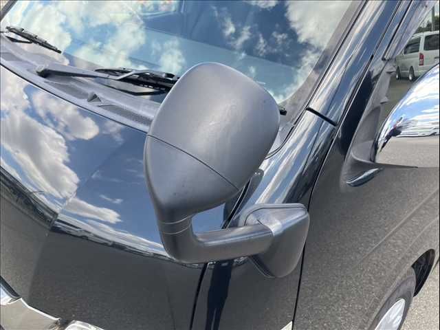 HIACE van 2WD