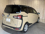 SIENTA HYBRID