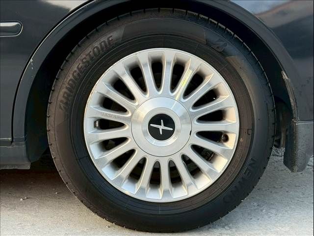 CEDRIC hardtop