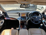 CROWN sedan hybrid