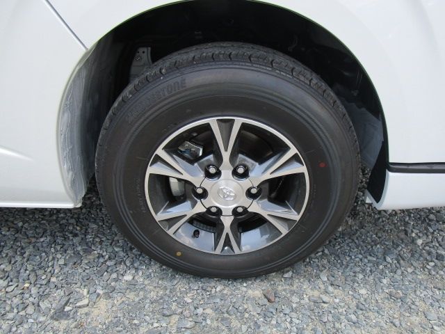 HIACE van 2WD