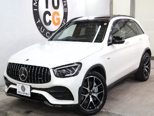MERCEDES AMG GLCclass