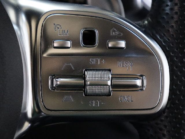 MERCEDES AMG GLCclass
