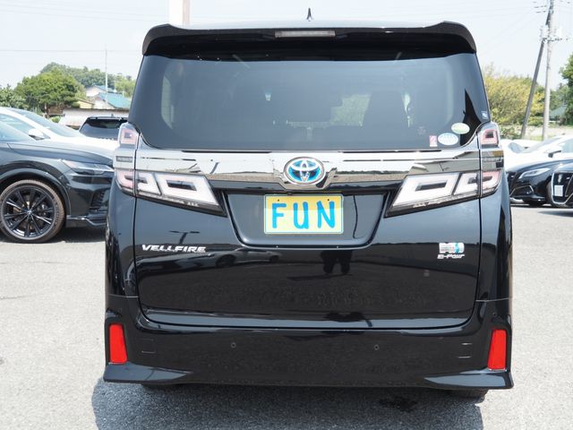 VELLFIRE HYBRID 4WD