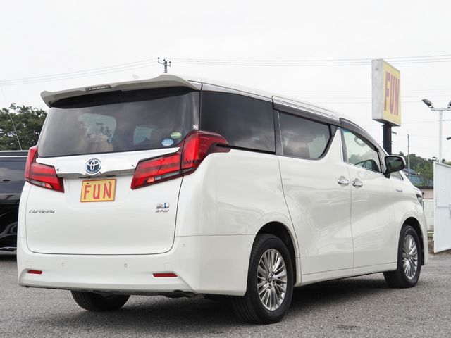 ALPHARD hybrid 4WD