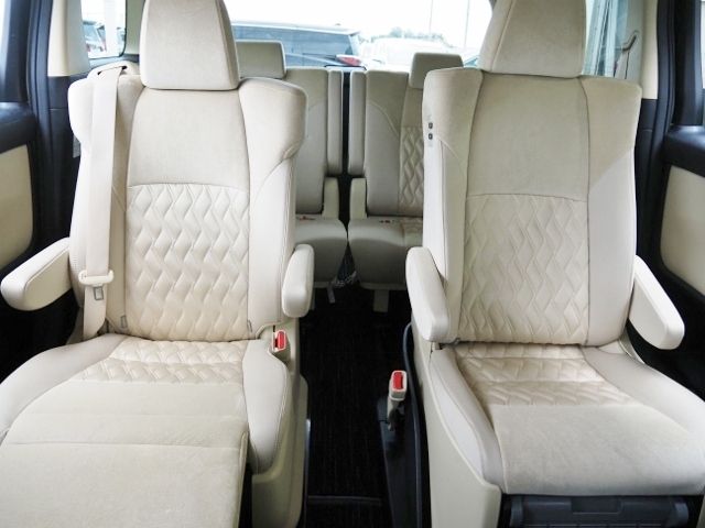 ALPHARD hybrid 4WD