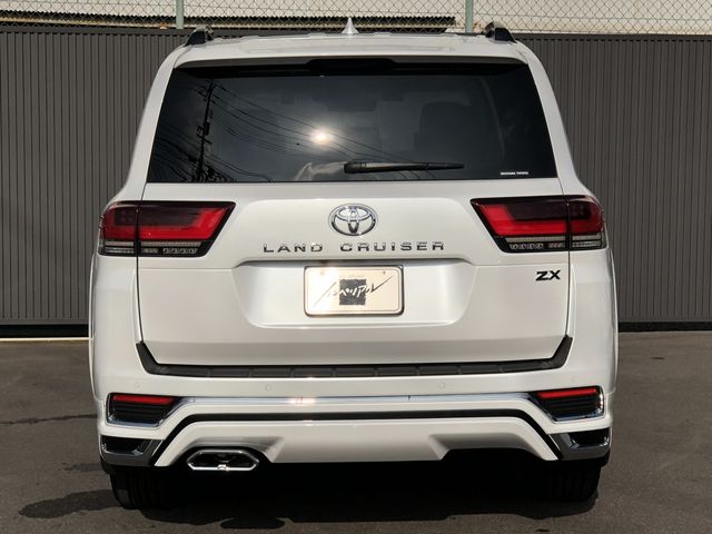 LANDCRUISER wagon