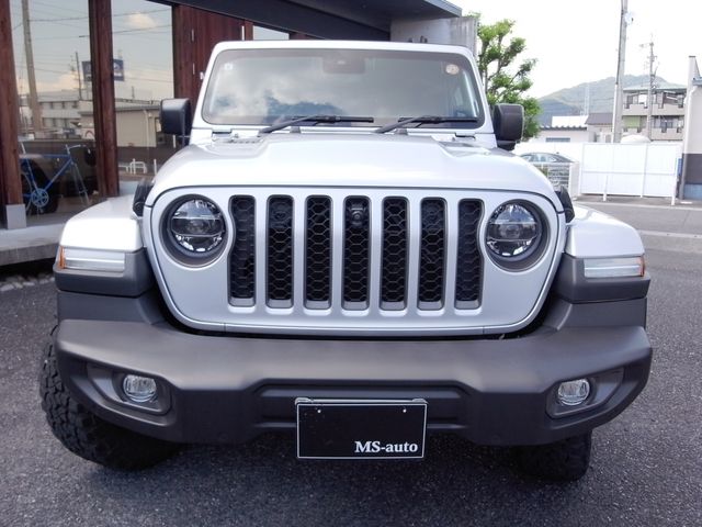 JEEP GLADIATOR
