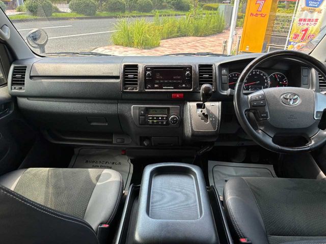 HIACE van 2WD