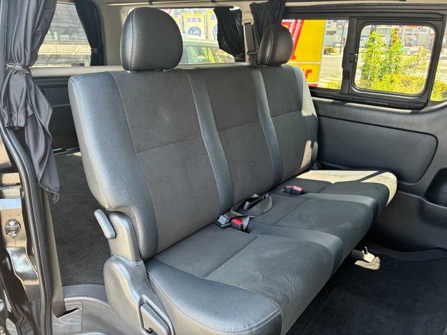 HIACE van 2WD