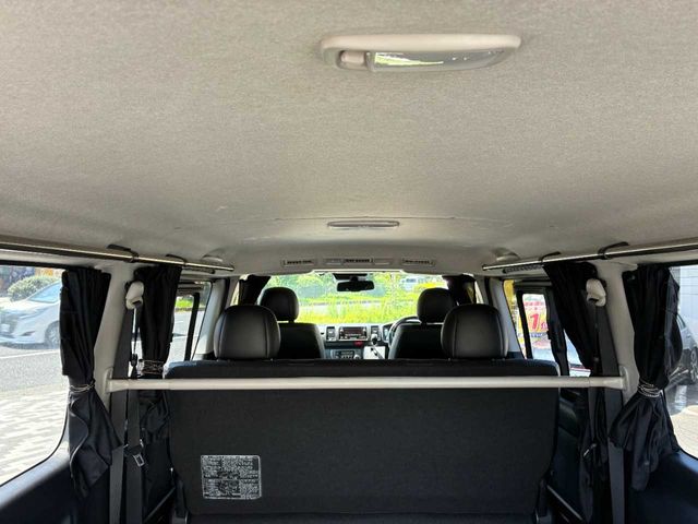 HIACE van 2WD