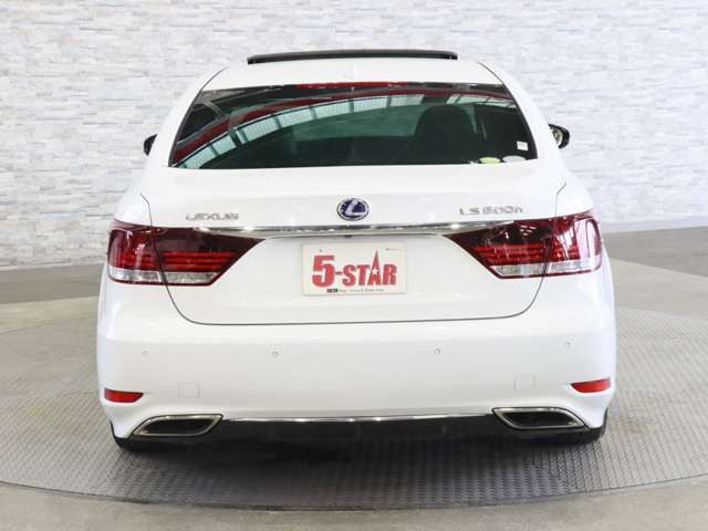 LEXUS LS600h
