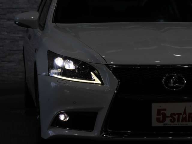 LEXUS LS600h