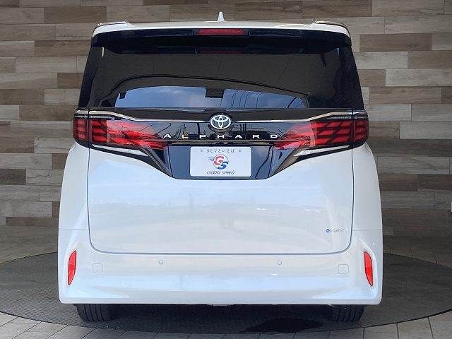 ALPHARD hybrid