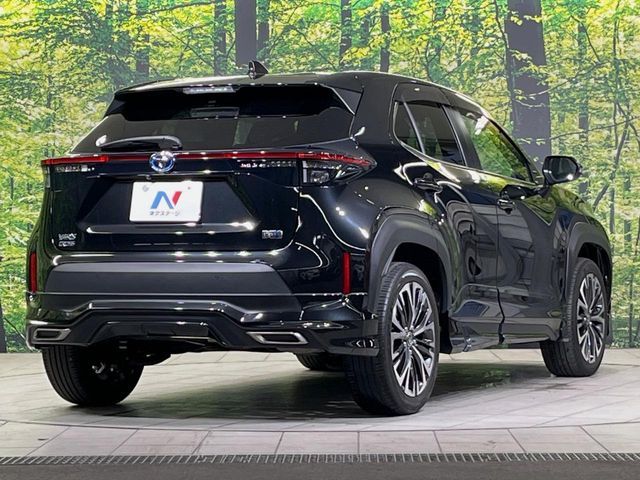 YARIS CROSS HYBRID